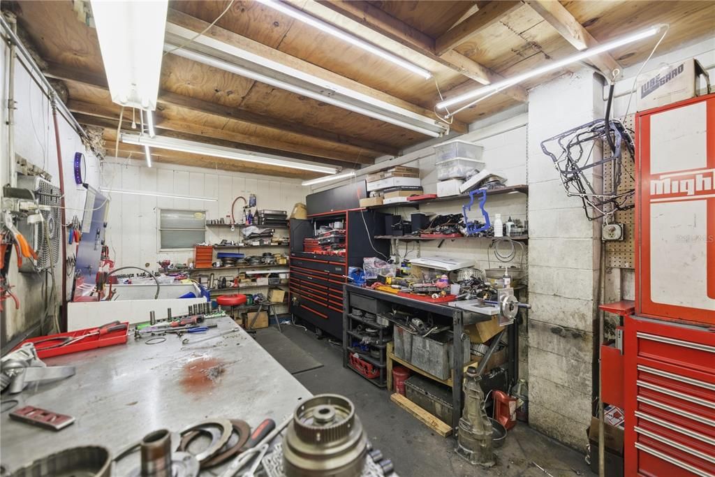 En Venta: $999,000 (0 camas, 0 baños, 4000 Pies cuadrados)