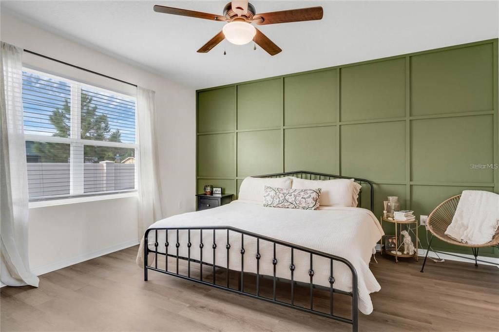 For Rent: $2,400 (3 beds, 2 baths, 1516 Square Feet)