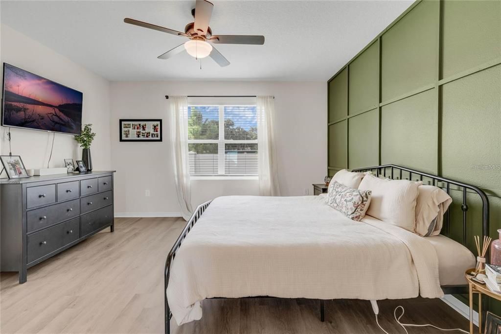 For Rent: $2,400 (3 beds, 2 baths, 1516 Square Feet)