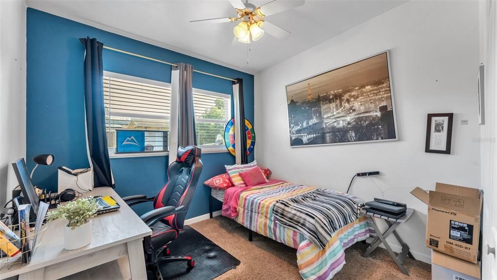 For Sale: $210,000 (3 beds, 1 baths, 1289 Square Feet)