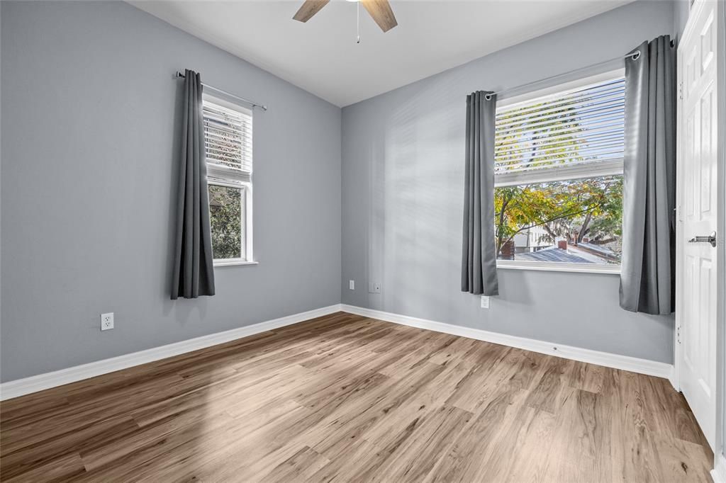 Activo con contrato: $199,000 (1 camas, 1 baños, 450 Pies cuadrados)