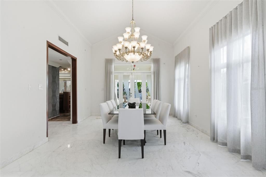 待售: $1,795,000 (4 贝兹, 3 浴室, 5000 平方英尺)