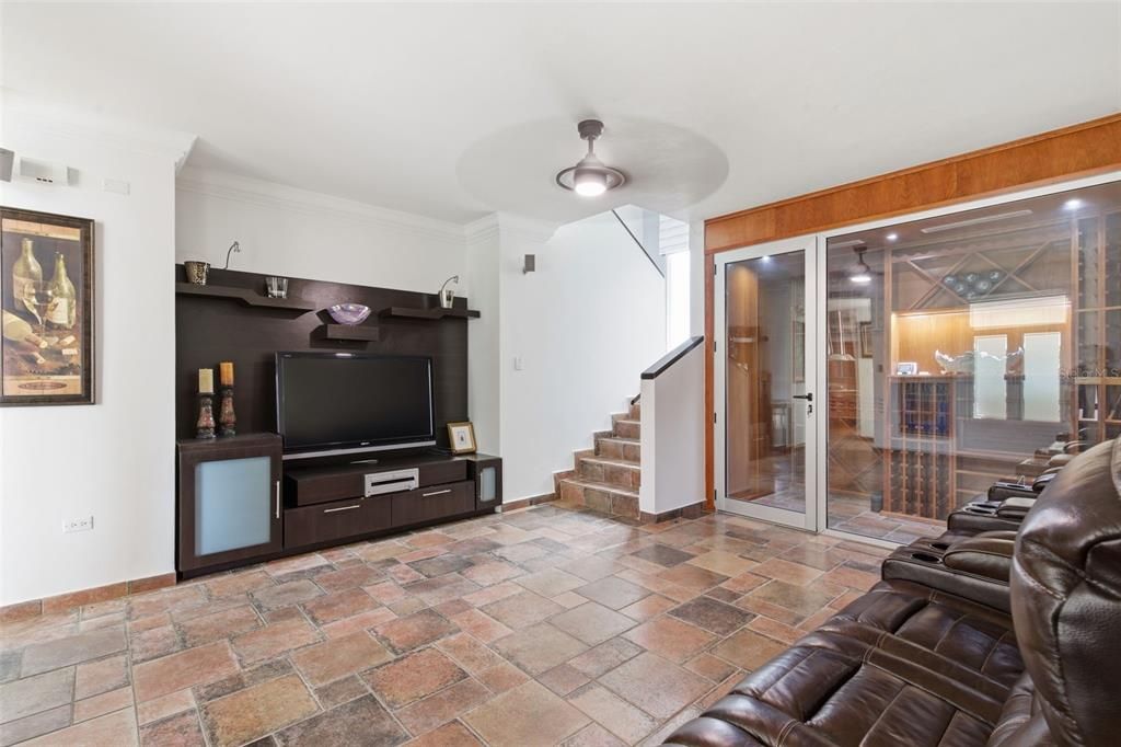 待售: $1,795,000 (4 贝兹, 3 浴室, 5000 平方英尺)