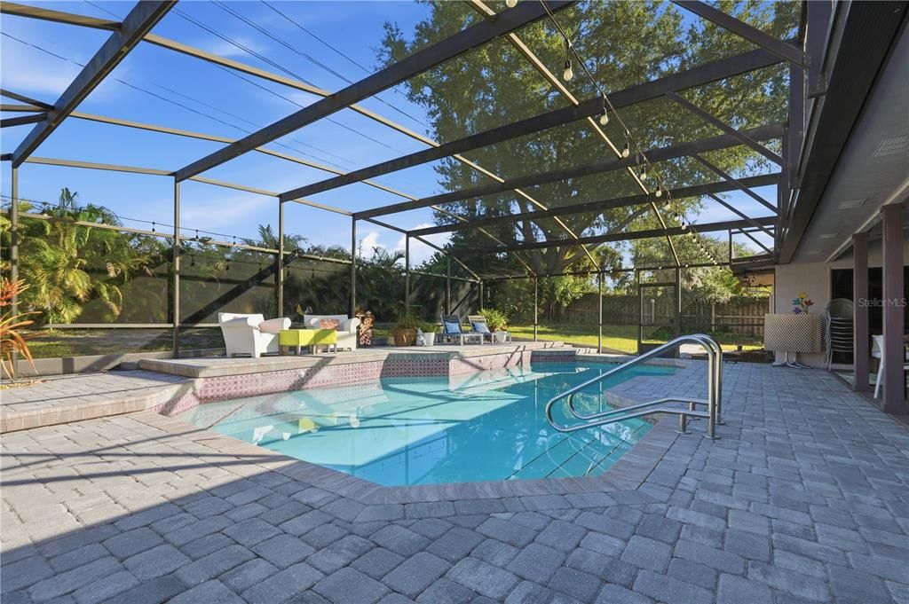 For Sale: $650,000 (4 beds, 2 baths, 2202 Square Feet)