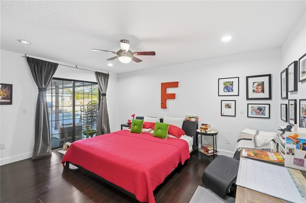 For Sale: $650,000 (4 beds, 2 baths, 2202 Square Feet)