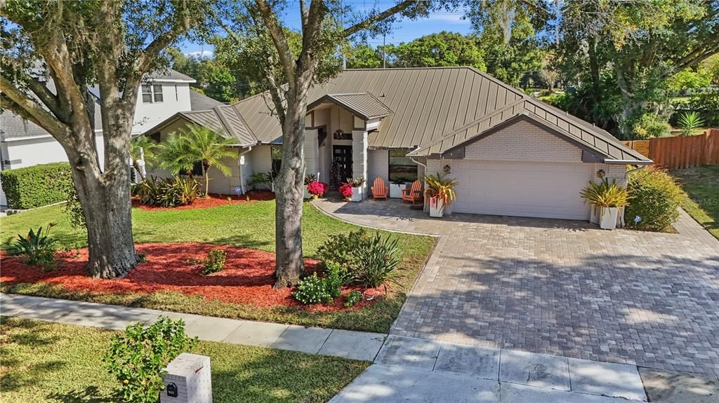 For Sale: $650,000 (4 beds, 2 baths, 2202 Square Feet)