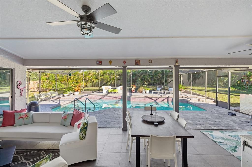 For Sale: $650,000 (4 beds, 2 baths, 2202 Square Feet)