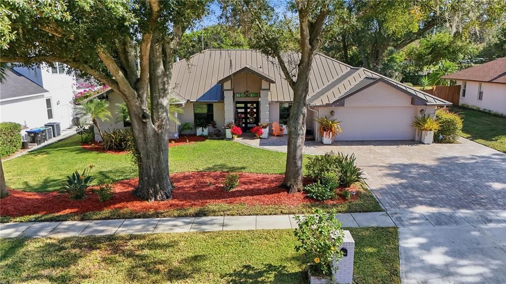 For Sale: $650,000 (4 beds, 2 baths, 2202 Square Feet)