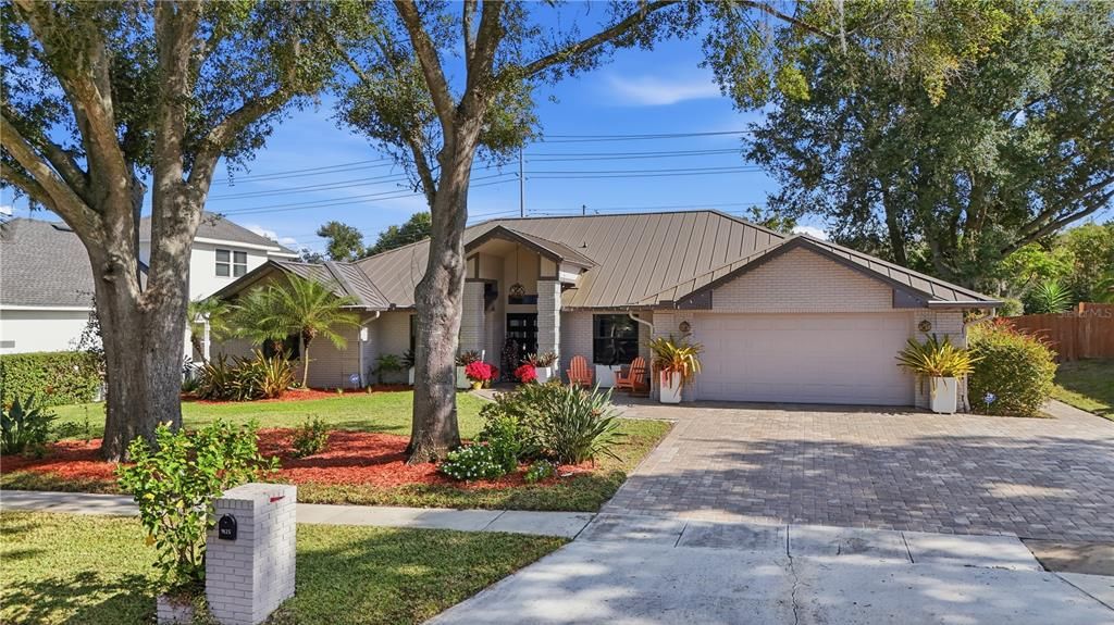 For Sale: $650,000 (4 beds, 2 baths, 2202 Square Feet)