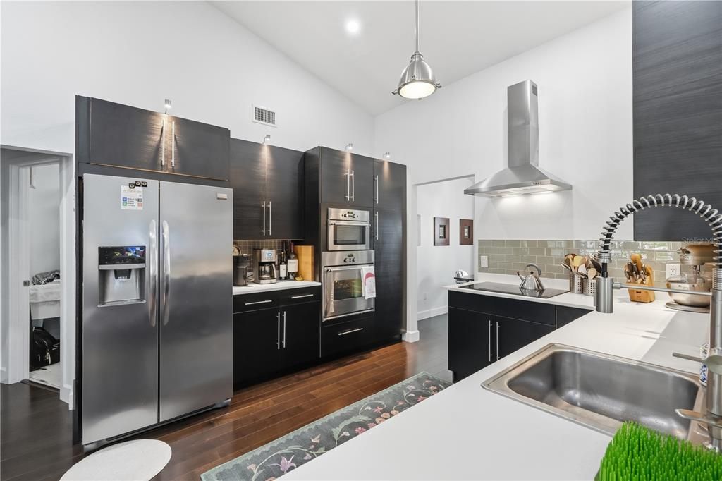 For Sale: $650,000 (4 beds, 2 baths, 2202 Square Feet)