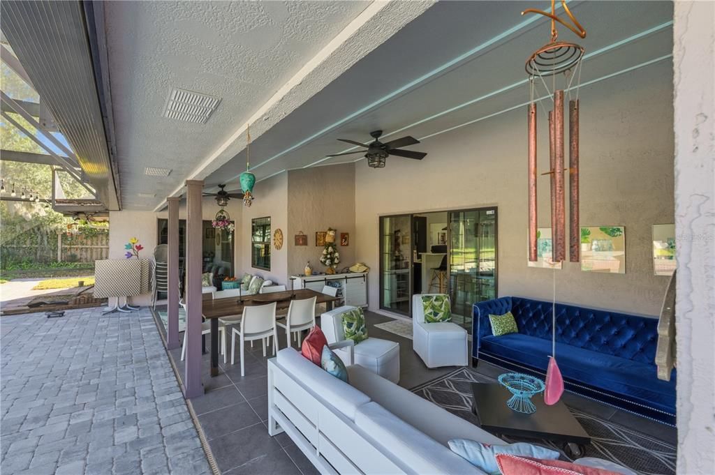 For Sale: $650,000 (4 beds, 2 baths, 2202 Square Feet)