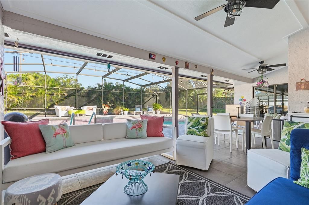 For Sale: $650,000 (4 beds, 2 baths, 2202 Square Feet)