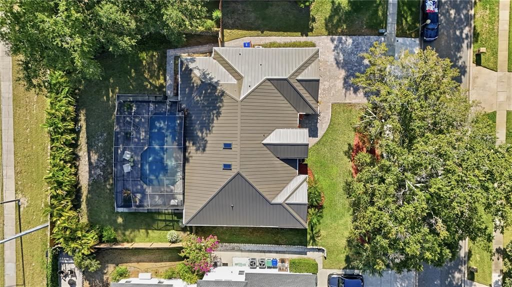 For Sale: $650,000 (4 beds, 2 baths, 2202 Square Feet)