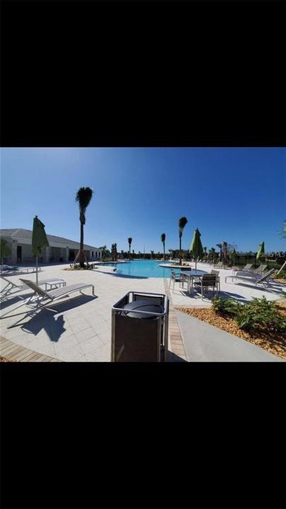 For Rent: $2,950 (4 beds, 3 baths, 2556 Square Feet)