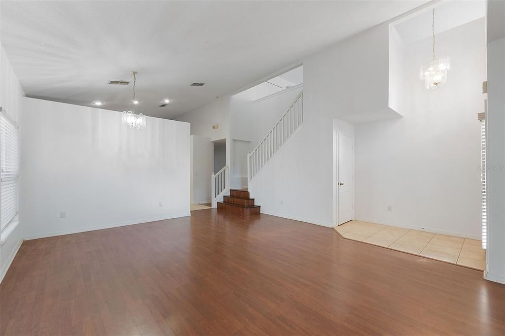 For Rent: $2,700 (4 beds, 2 baths, 2862 Square Feet)