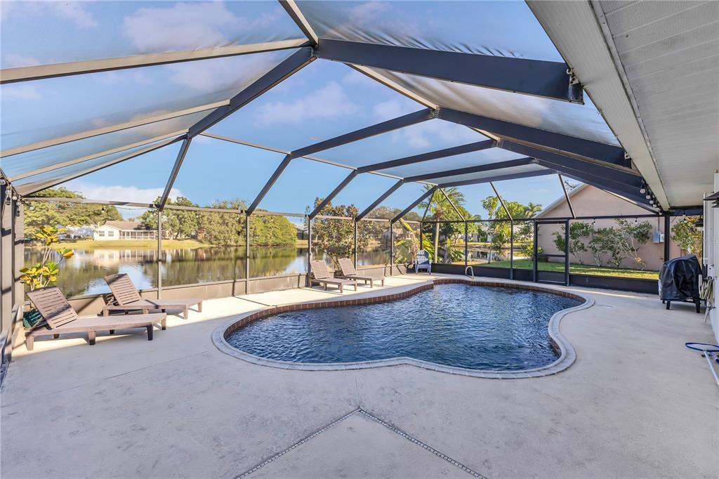 For Sale: $485,000 (3 beds, 2 baths, 1587 Square Feet)