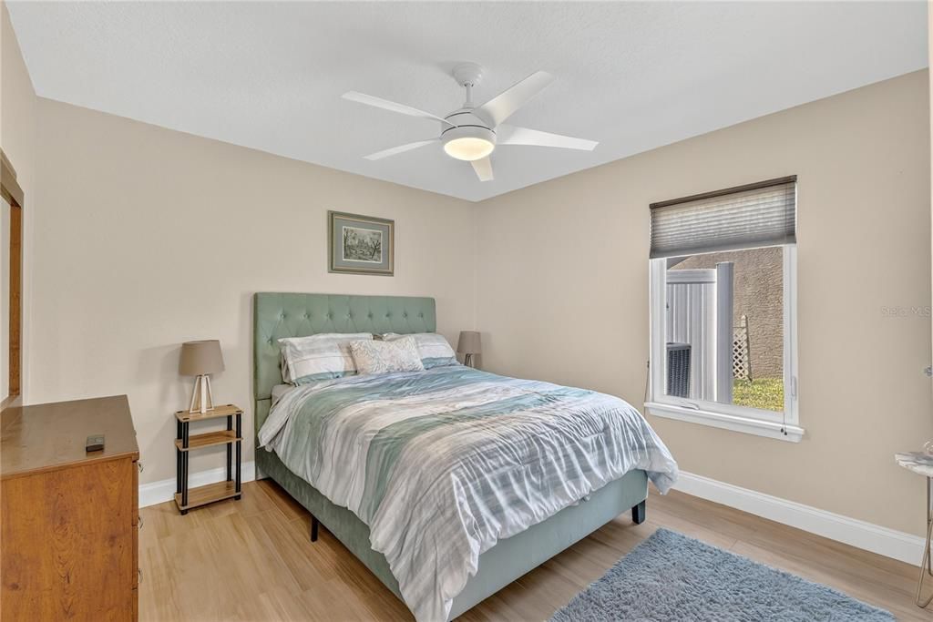 For Sale: $485,000 (3 beds, 2 baths, 1587 Square Feet)