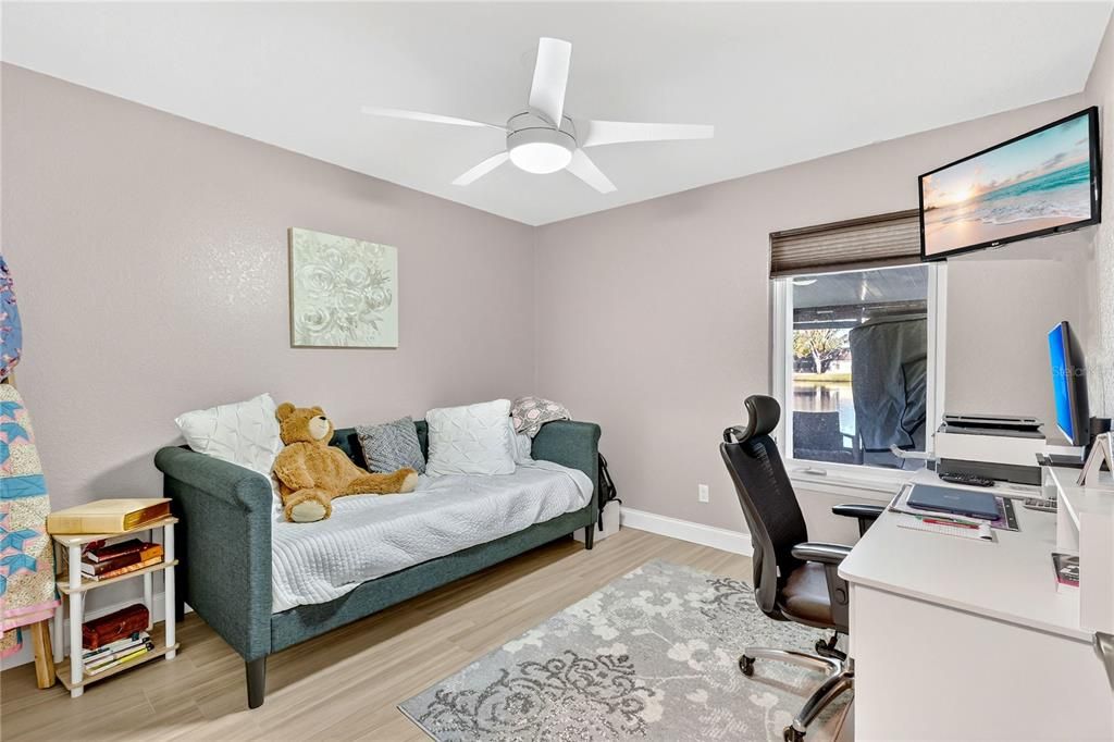 For Sale: $485,000 (3 beds, 2 baths, 1587 Square Feet)