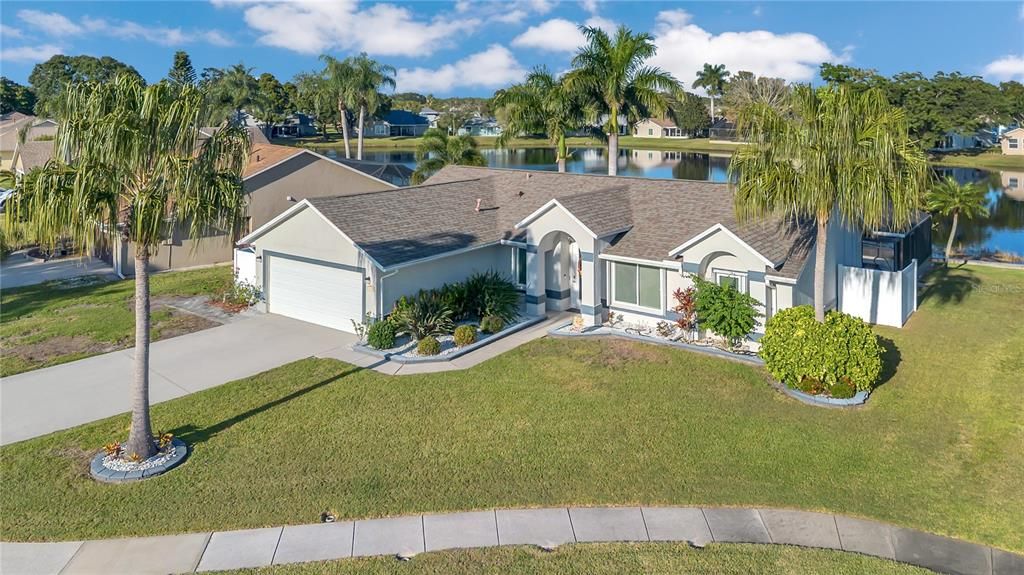 For Sale: $485,000 (3 beds, 2 baths, 1587 Square Feet)