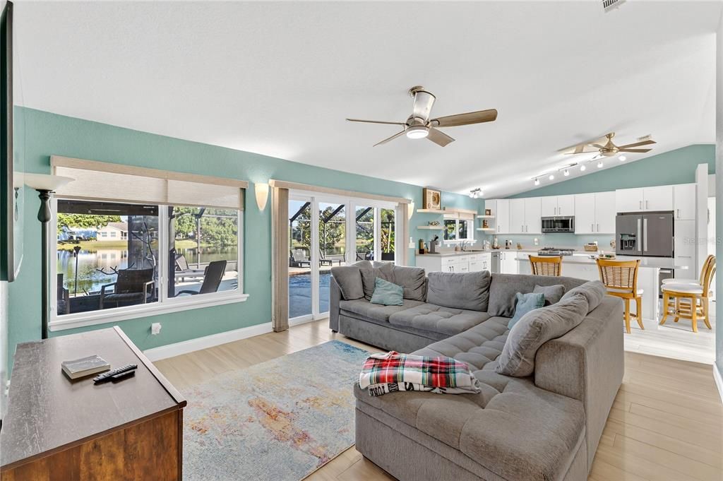 For Sale: $485,000 (3 beds, 2 baths, 1587 Square Feet)