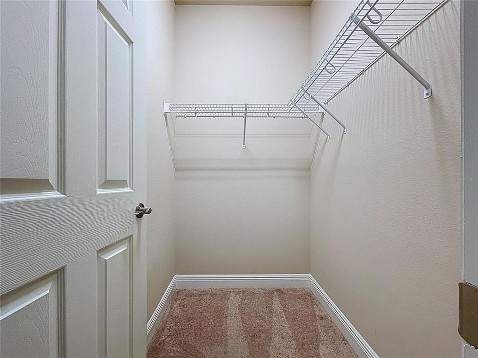 For Sale: $530,000 (4 beds, 3 baths, 2114 Square Feet)