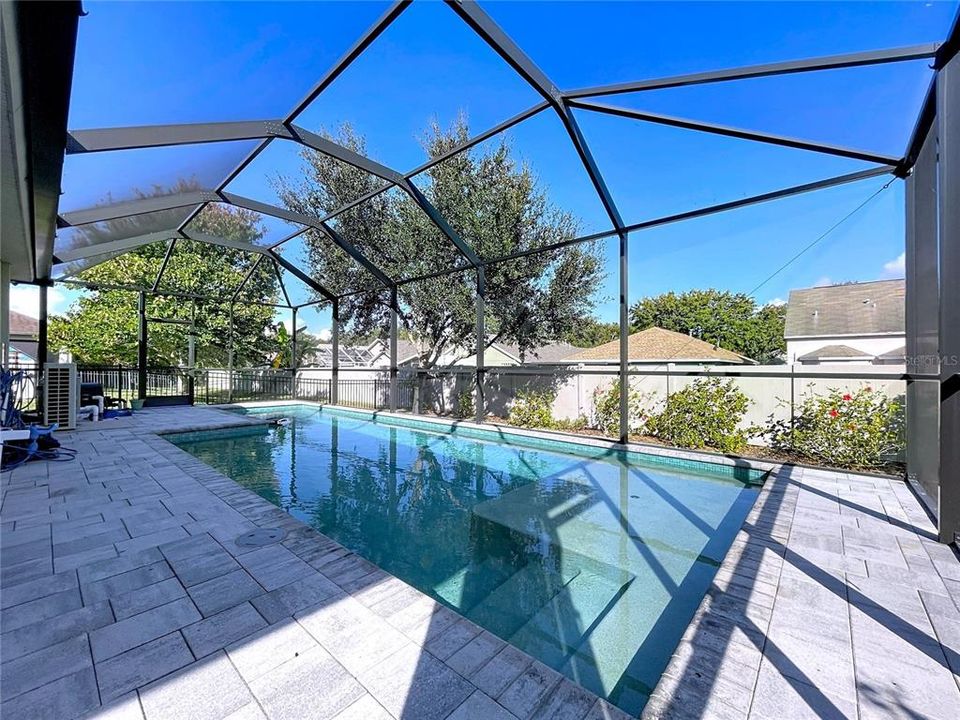 For Sale: $530,000 (4 beds, 3 baths, 2114 Square Feet)