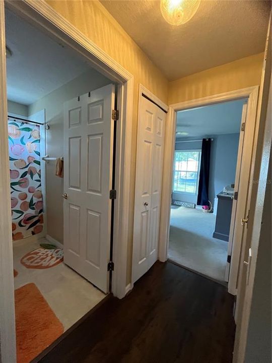 На продажу: $325,000 (3 спален, 2 ванн, 1706 Квадратных фут)