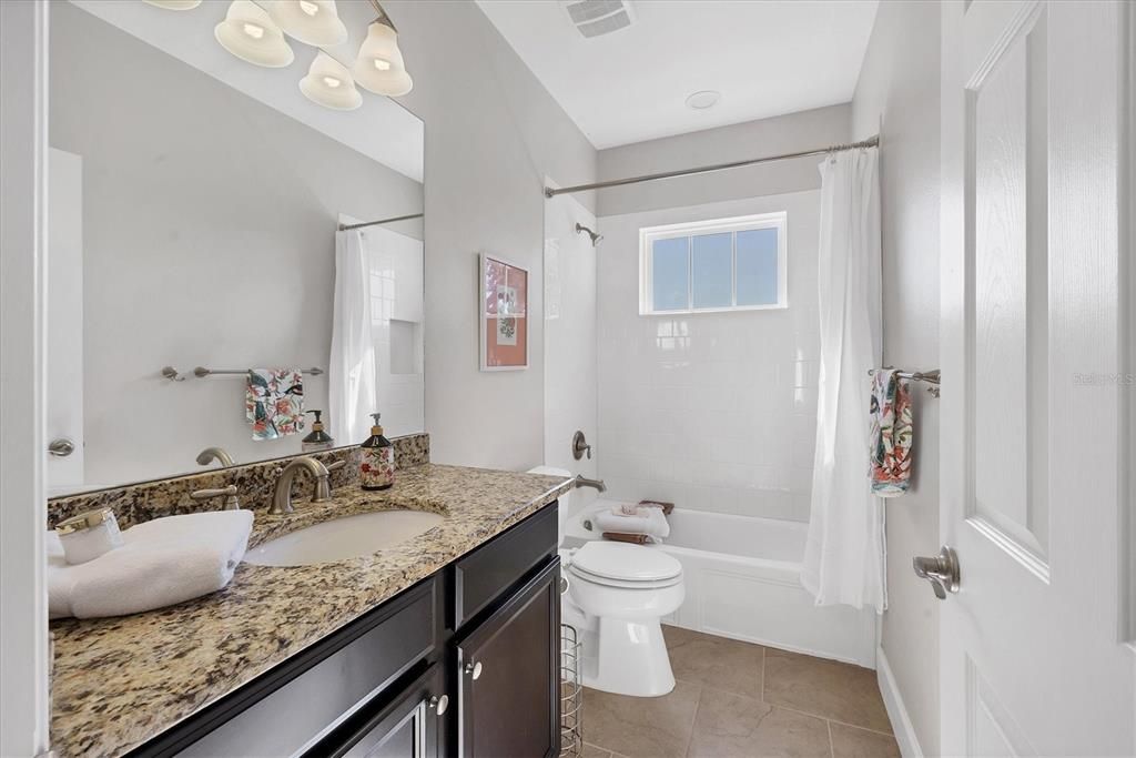 For Sale: $1,285,000 (6 beds, 5 baths, 5077 Square Feet)