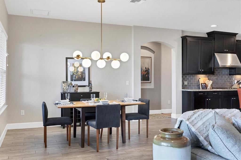 For Sale: $1,285,000 (6 beds, 5 baths, 5077 Square Feet)