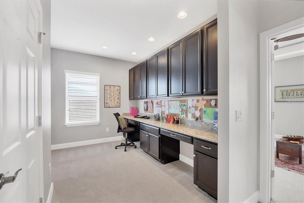 For Sale: $1,285,000 (6 beds, 5 baths, 5077 Square Feet)