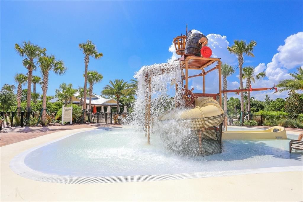 For Sale: $1,285,000 (6 beds, 5 baths, 5077 Square Feet)