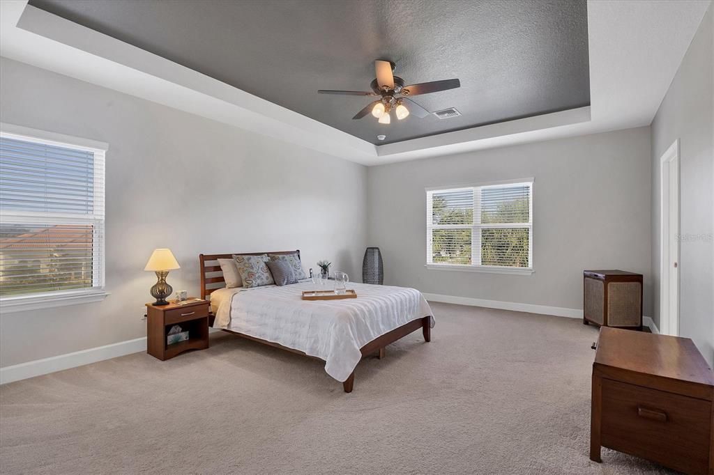 For Sale: $1,285,000 (6 beds, 5 baths, 5077 Square Feet)