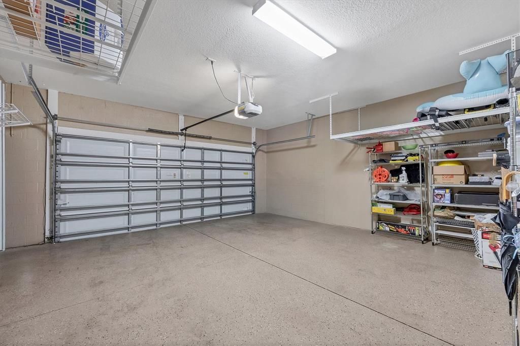 For Sale: $1,285,000 (6 beds, 5 baths, 5077 Square Feet)