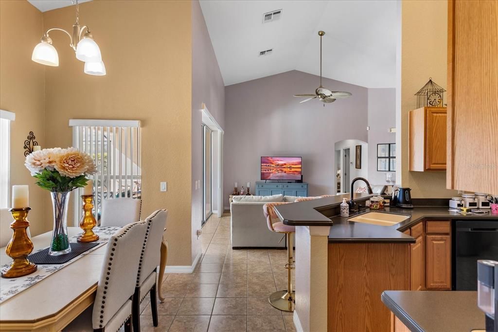 For Sale: $459,900 (4 beds, 3 baths, 2083 Square Feet)