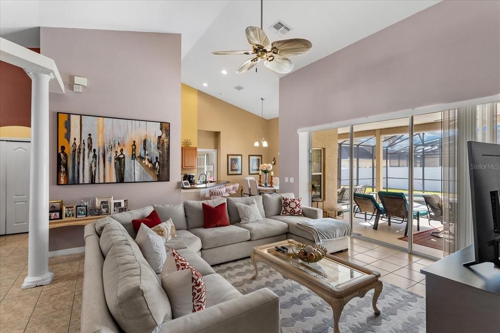 For Sale: $459,900 (4 beds, 3 baths, 2083 Square Feet)