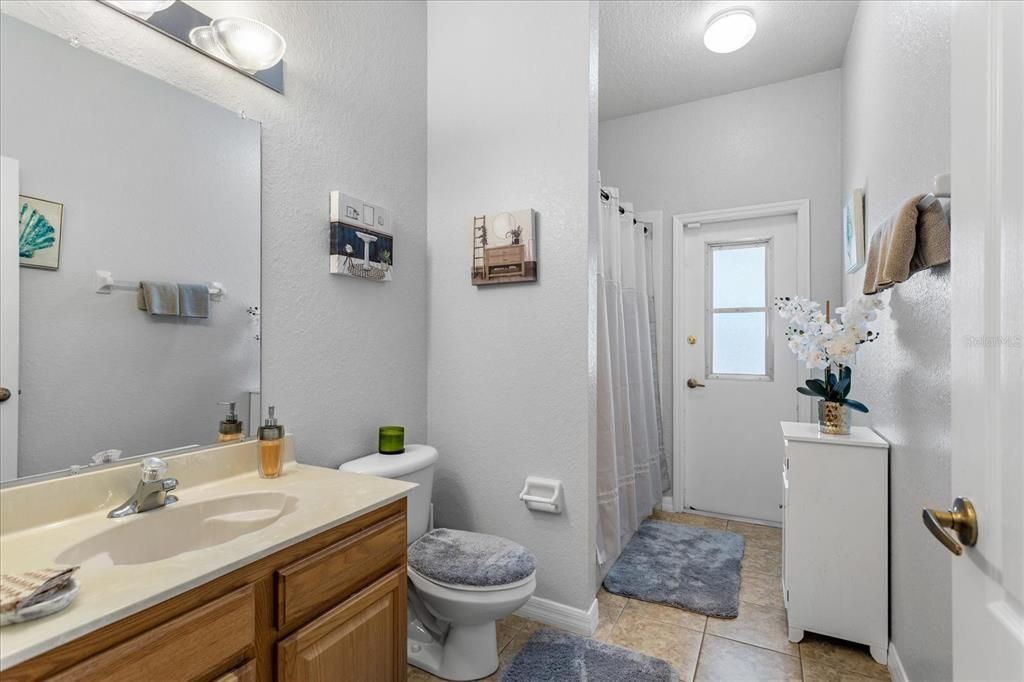 For Sale: $459,900 (4 beds, 3 baths, 2083 Square Feet)