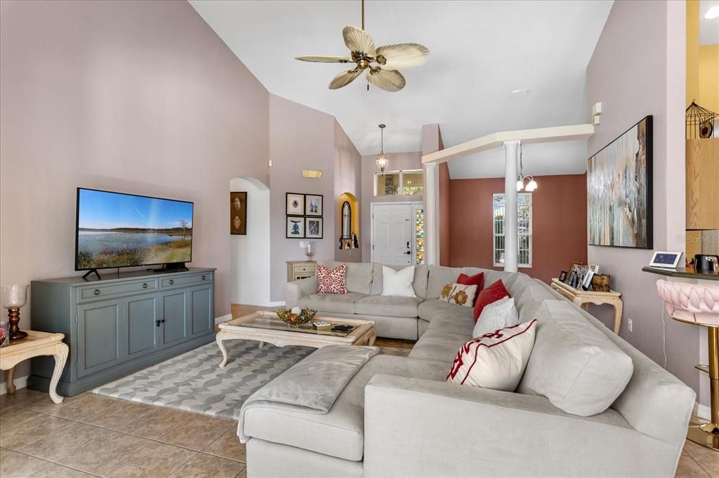 For Sale: $459,900 (4 beds, 3 baths, 2083 Square Feet)