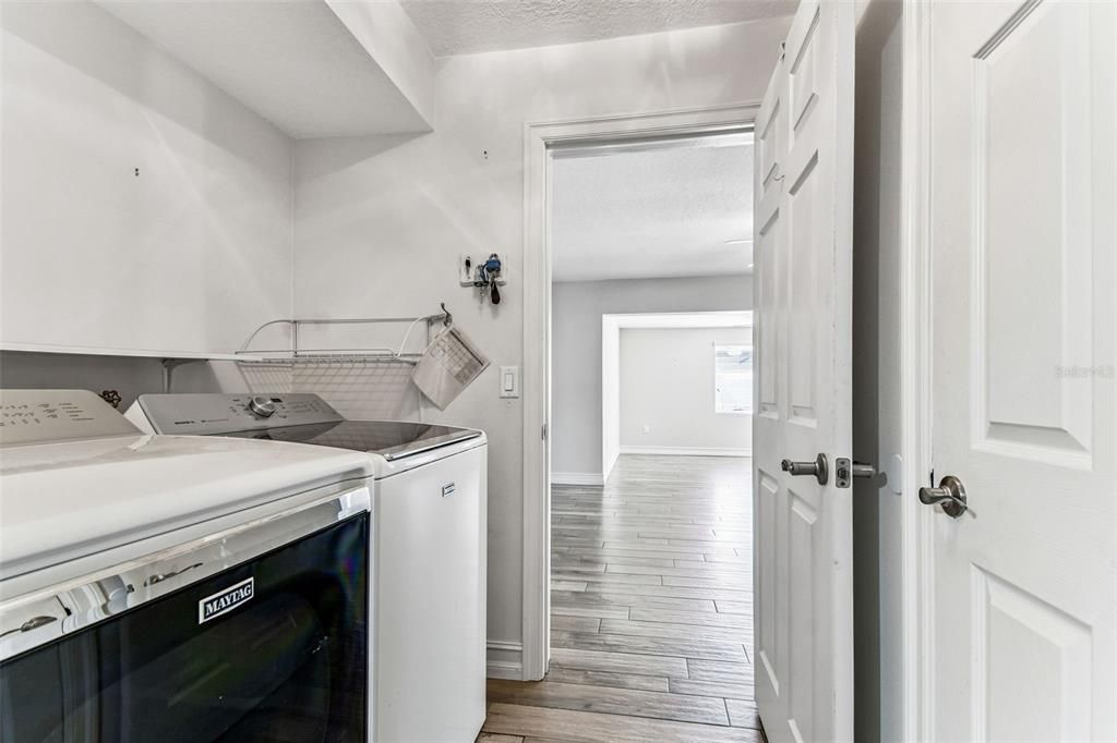 For Rent: $4,000 (3 beds, 2 baths, 2056 Square Feet)