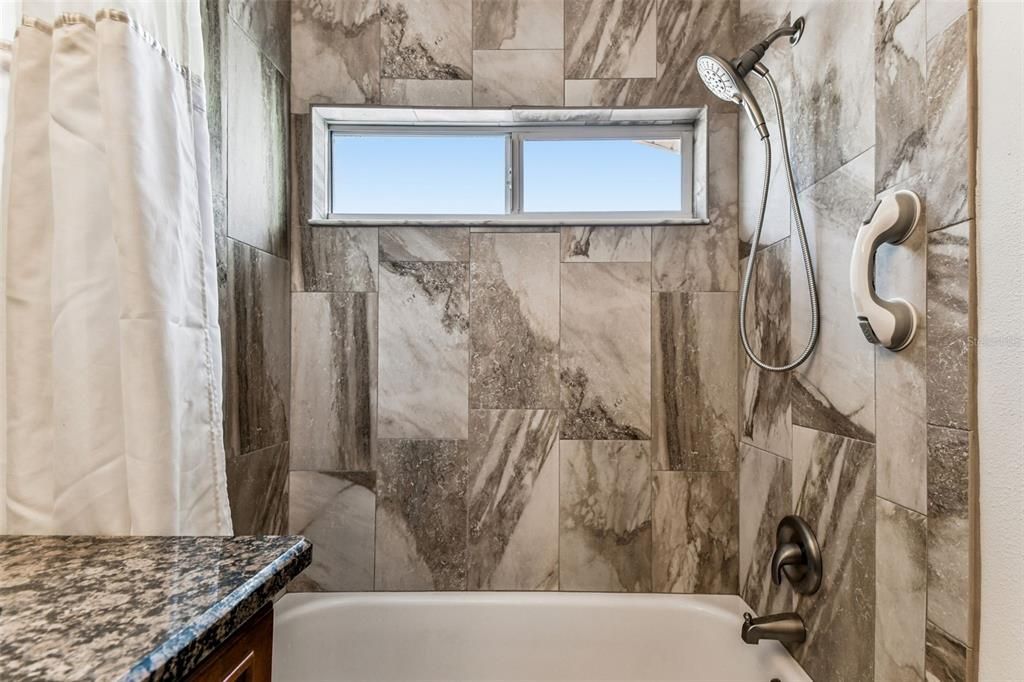 For Rent: $4,000 (3 beds, 2 baths, 2056 Square Feet)