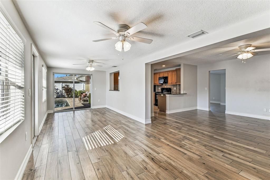 For Rent: $4,000 (3 beds, 2 baths, 2056 Square Feet)