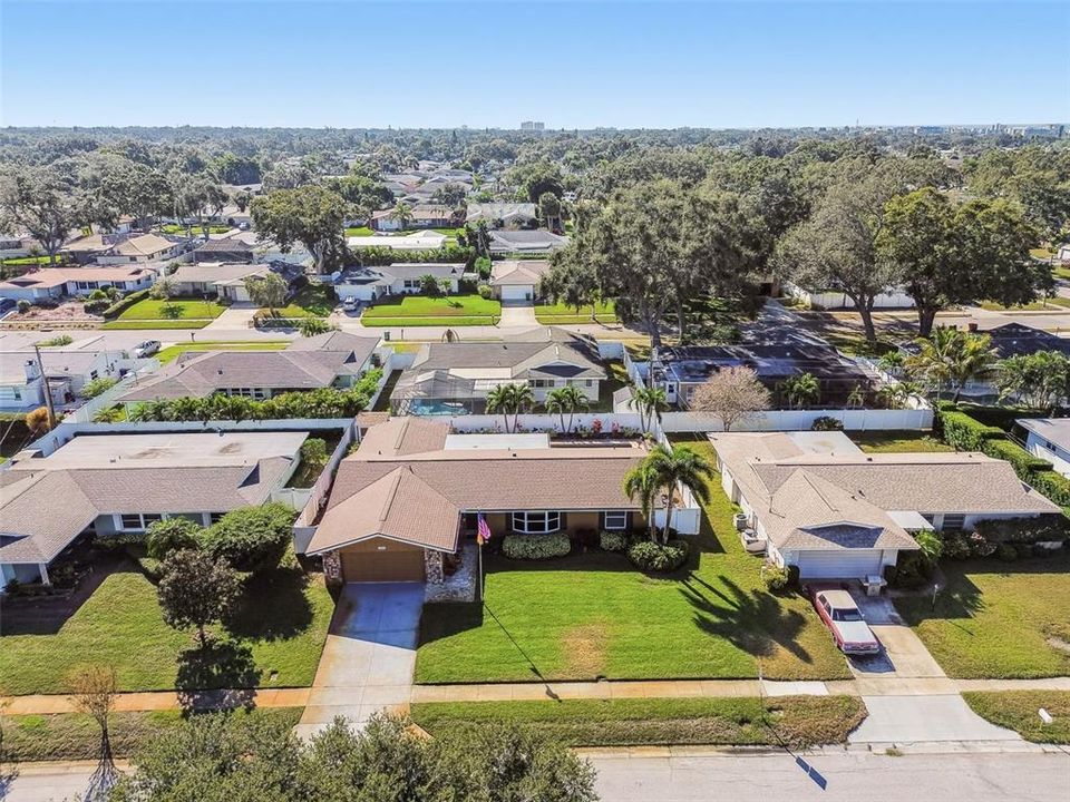 For Rent: $4,000 (3 beds, 2 baths, 2056 Square Feet)