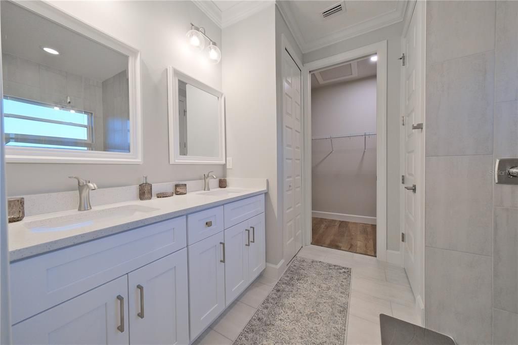 For Sale: $380,000 (3 beds, 2 baths, 1778 Square Feet)