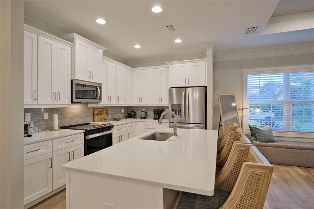 For Sale: $380,000 (3 beds, 2 baths, 1778 Square Feet)