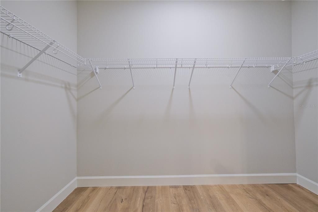 For Sale: $380,000 (3 beds, 2 baths, 1778 Square Feet)