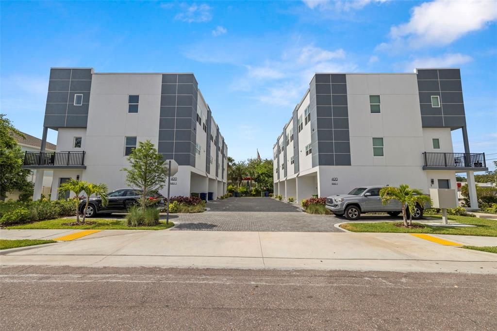 For Sale: $675,000 (4 beds, 3 baths, 2038 Square Feet)