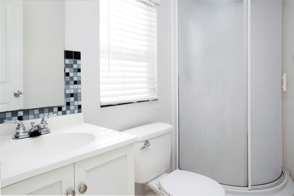 En Renta: $2,250 (3 camas, 2 baños, 960 Pies cuadrados)