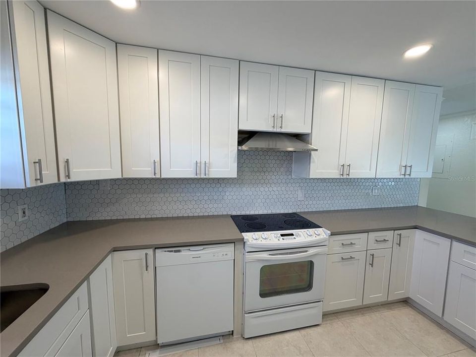 В аренду: $2,900 (3 спален, 2 ванн, 1530 Квадратных фут)