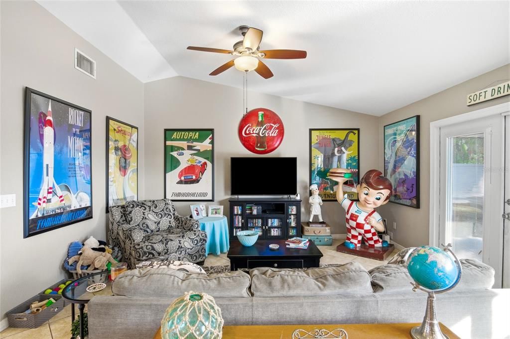 待售: $535,000 (3 贝兹, 2 浴室, 1567 平方英尺)