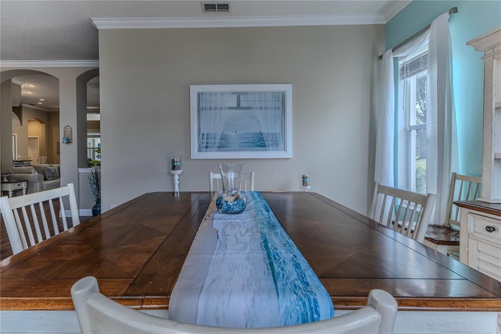 待售: $420,000 (4 贝兹, 3 浴室, 2290 平方英尺)