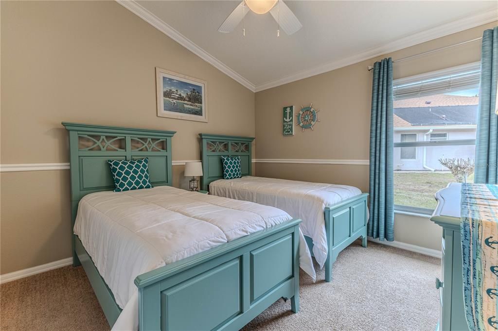 待售: $420,000 (4 贝兹, 3 浴室, 2290 平方英尺)